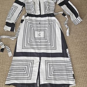 Vici Black and White Geometric Pattern  Belted Shirt dress. Midi